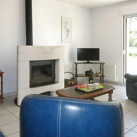 Le Petit Maitre By Interhome Le Tronchet (Ille-et-Vilaine)